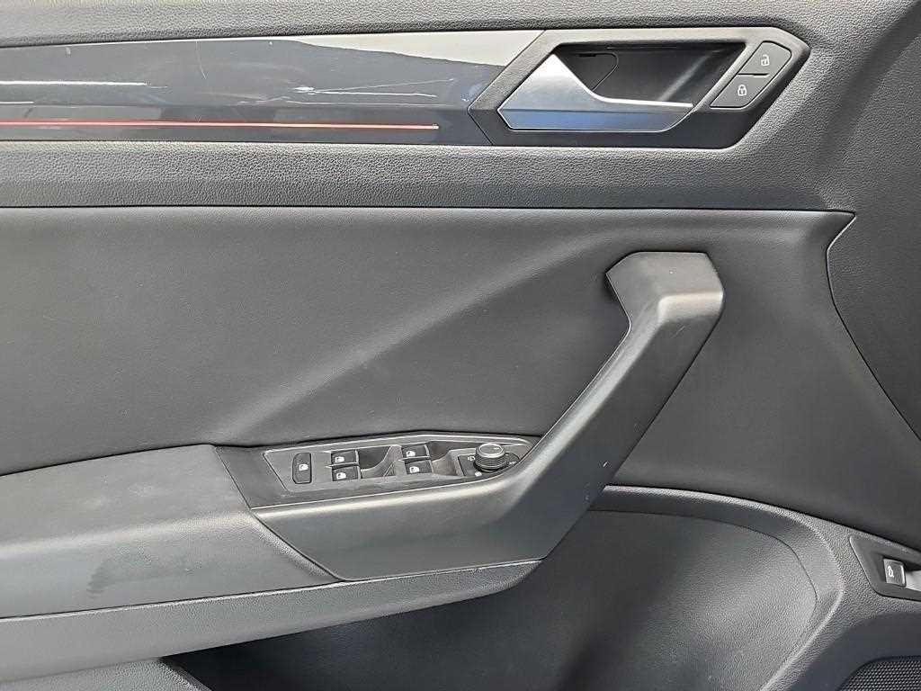 폭스바겐 티록 2.0 TDI 프레스티지 이미지 16