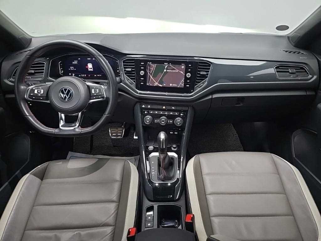 폭스바겐 티록 2.0 TDI 프레스티지 이미지 7