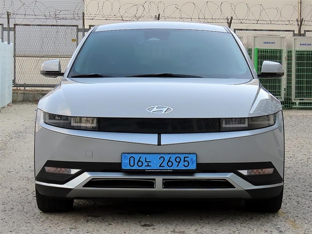 현대 아이오닉 5 롱 레인지 4WD 익스클루시브 이미지 1