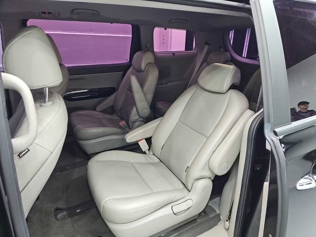 기아 카니발 올 뉴 카니발 디젤 9인승 프레스티지 이미지 12