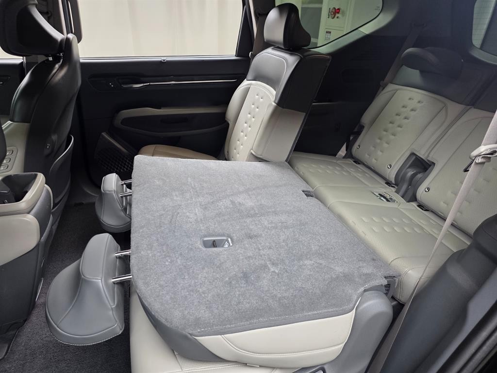 기아 EV9 롱레인지 4WD 어스 이미지 12