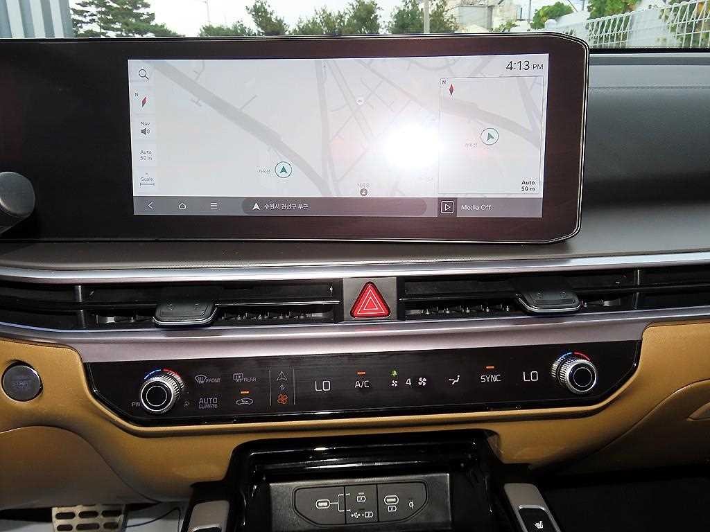 기아 쏘렌토 더 뉴 쏘렌토 4세대 가솔린 2.5T 2WD 시그니처 그래비티 이미지 13
