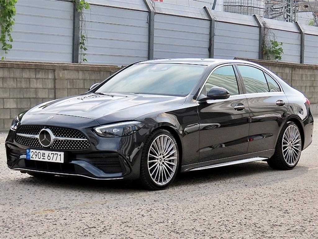 벤츠 C 클래스 C클래스 W206 C300 4MATIC AMG 라인 이미지 2