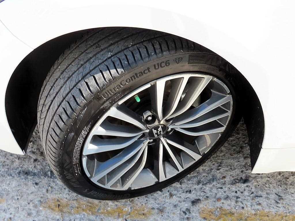 기아 스팅어 가솔린 2.0 터보 2WD 플래티넘 이미지 20