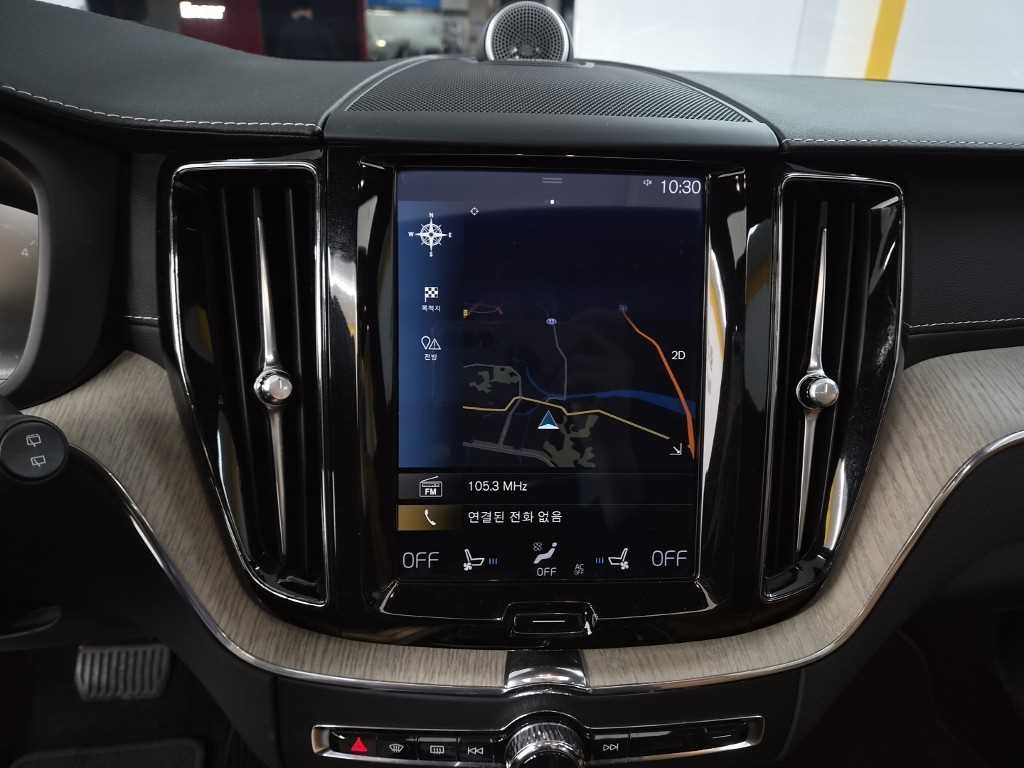 볼보 XC60 XC60(2세대) D5 AWD 인스크립션 이미지 13