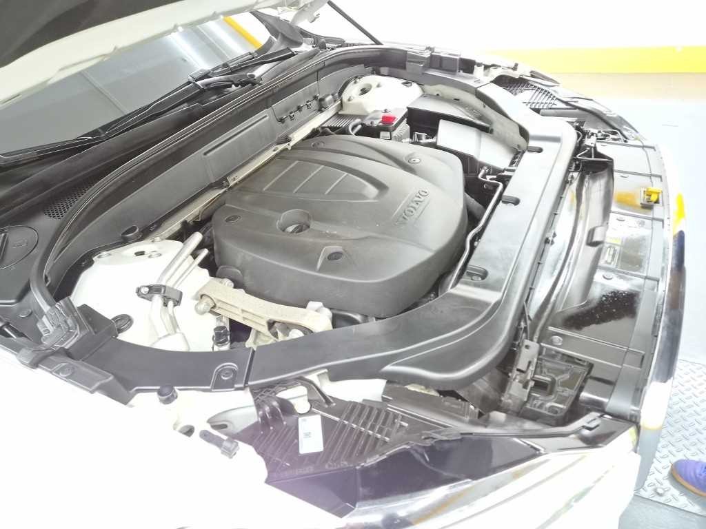 볼보 XC60 XC60(2세대) D5 AWD 인스크립션 이미지 17