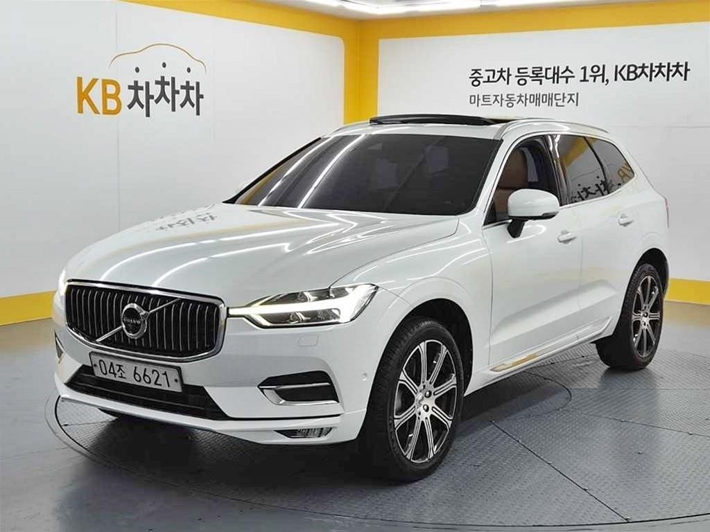 볼보 XC60 XC60(2세대) D5 AWD 인스크립션 이미지 4