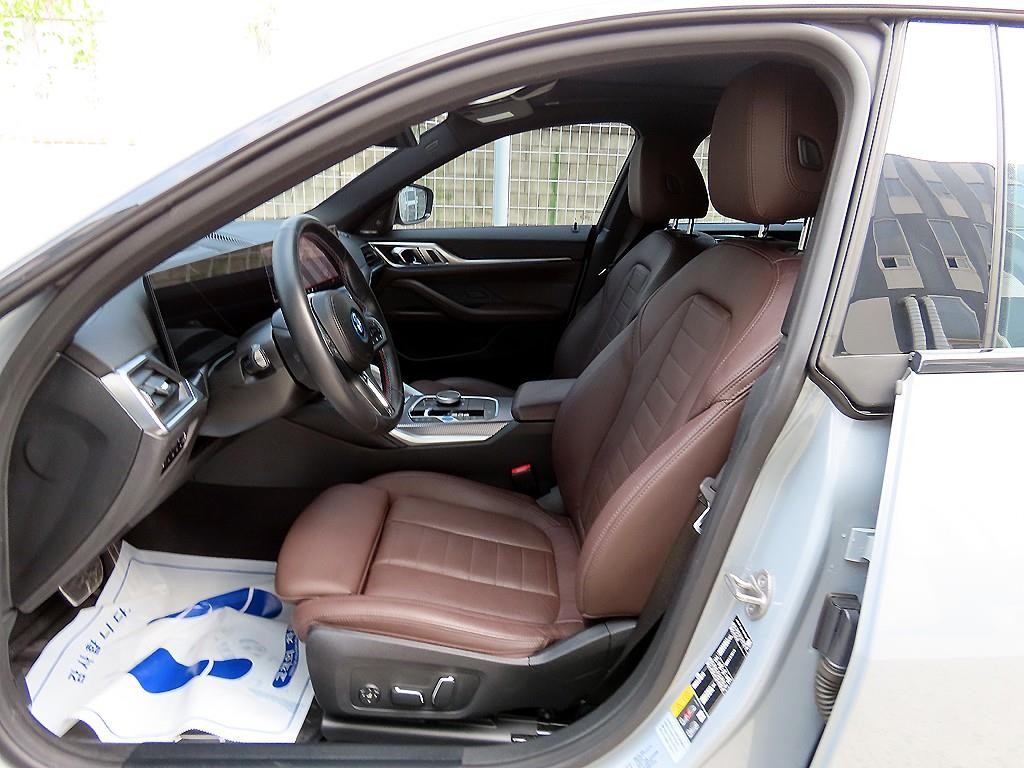 BMW i4 M50 이미지 5