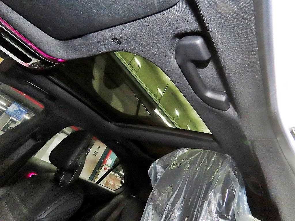 벤츠 C 클래스 C클래스 W206 C200 AMG 라인 이미지 17
