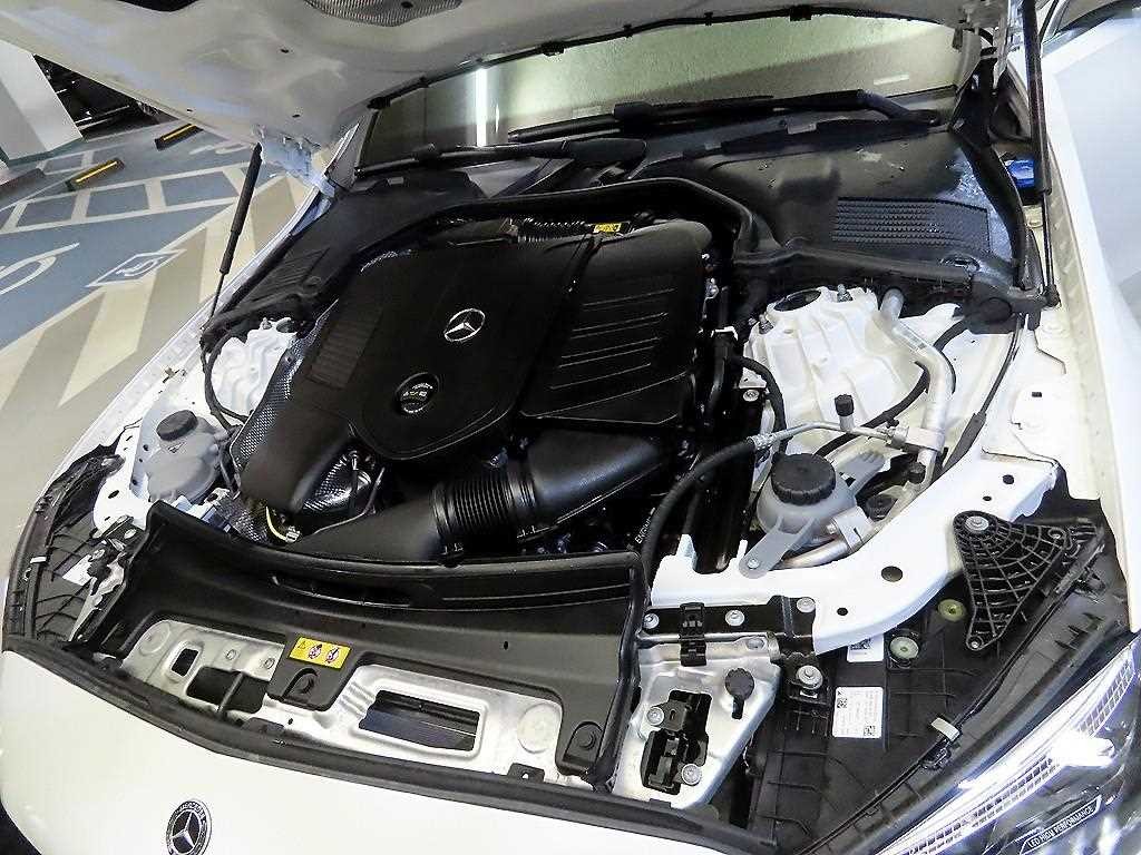 벤츠 C 클래스 C클래스 W206 C200 AMG 라인 이미지 19