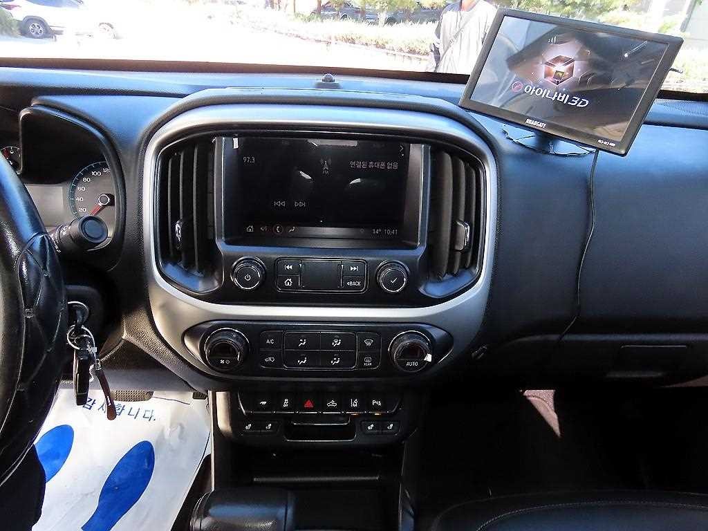 쉐보레 콜로라도 3.6 익스트림 4WD 이미지 12