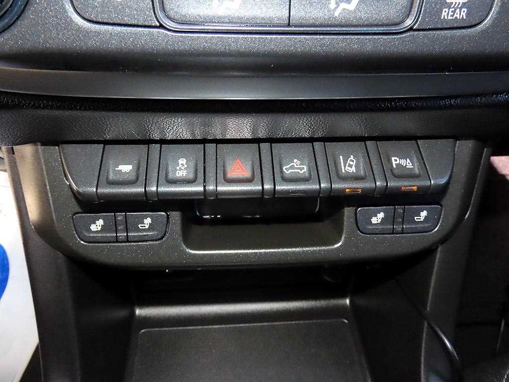 쉐보레 콜로라도 3.6 익스트림 4WD 이미지 17