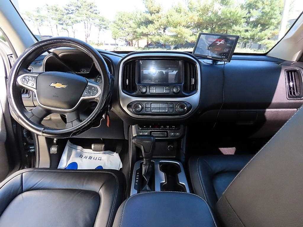 쉐보레 콜로라도 3.6 익스트림 4WD 이미지 7