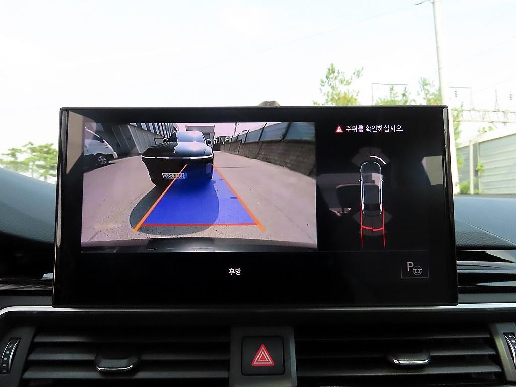 아우디 A4 A4 (B9) 40 TFSI 프리미엄 이미지 15