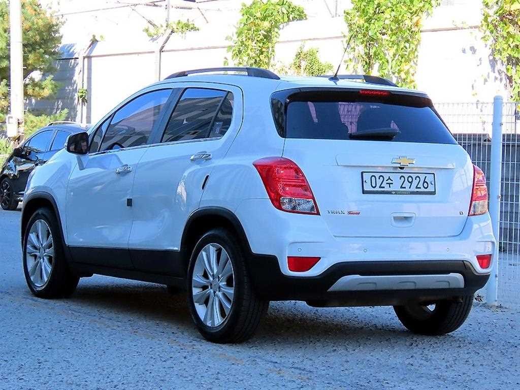 쉐보레 트랙스 더뉴트랙스 가솔린 1.4 LT 코어 이미지 3
