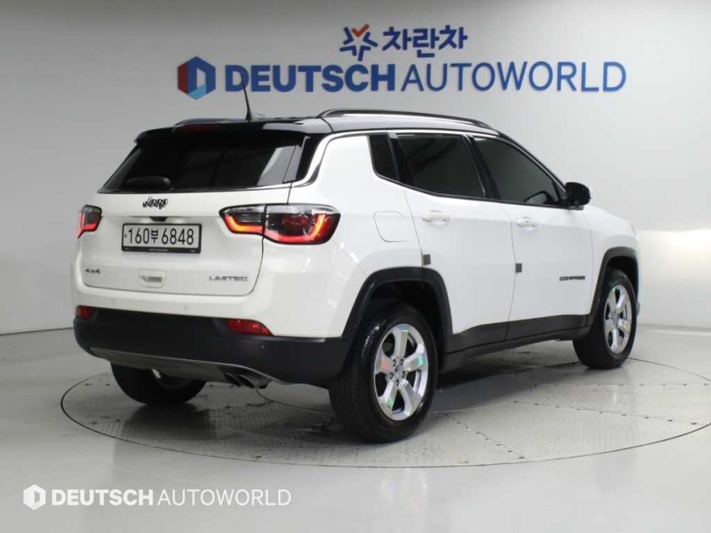 지프 컴패스 컴패스 2세대 2.4 AWD 리미티드 이미지 2