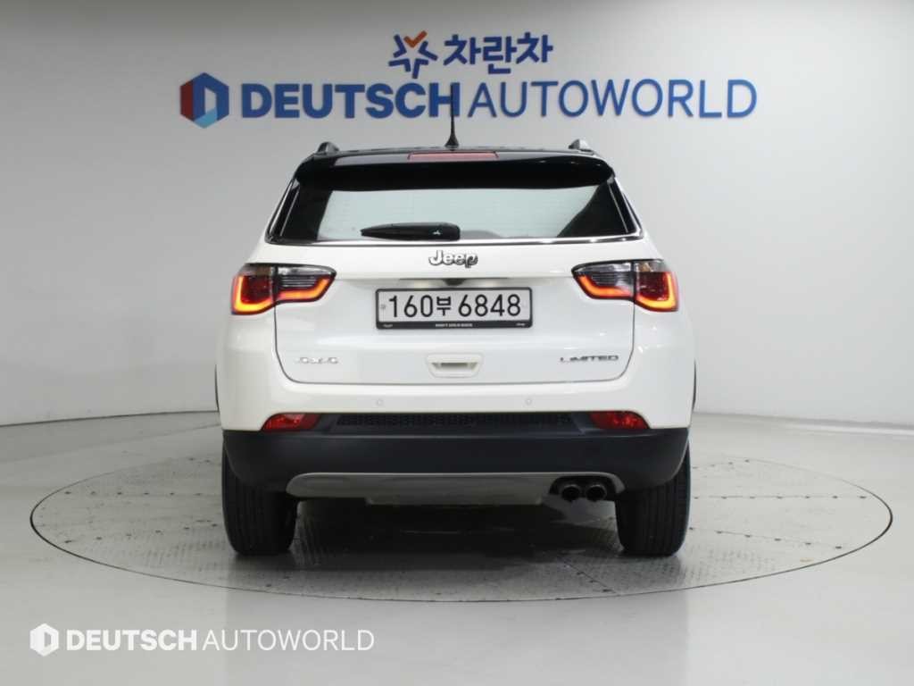 지프 컴패스 컴패스 2세대 2.4 AWD 리미티드 이미지 4