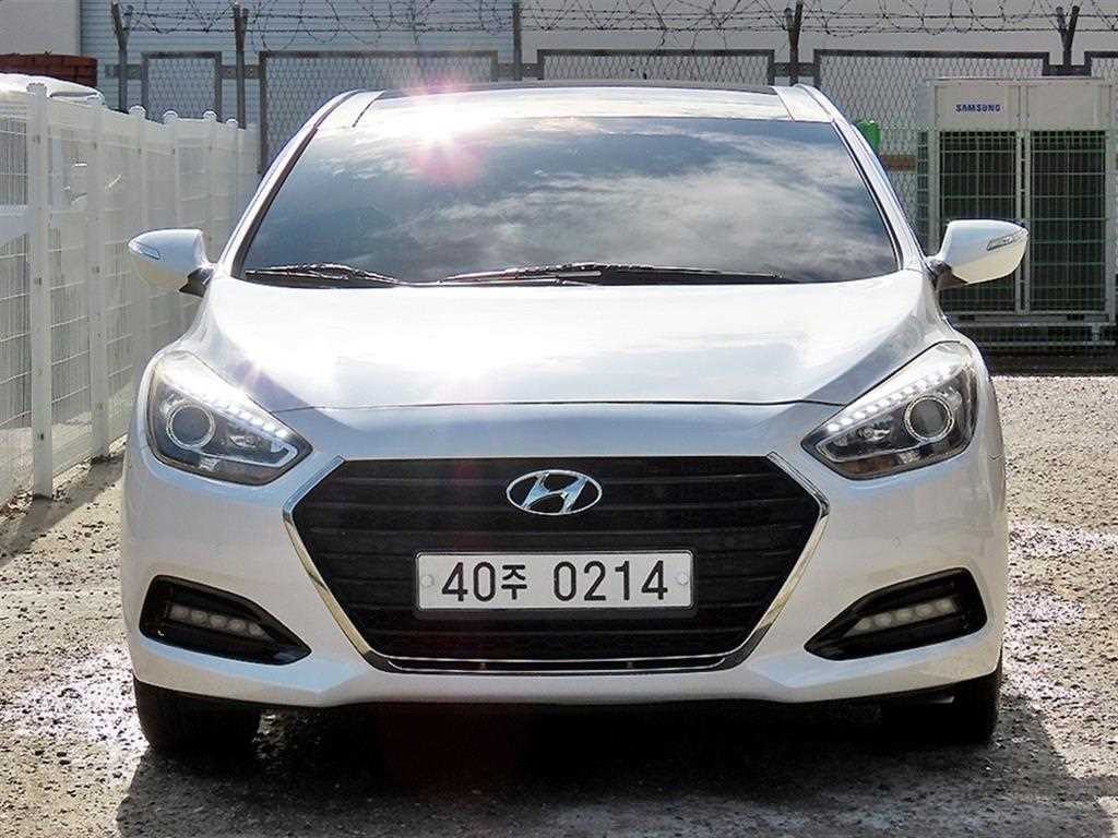 현대 i40 더뉴i40Saloon 1.7 VGT D 스펙 이미지 1