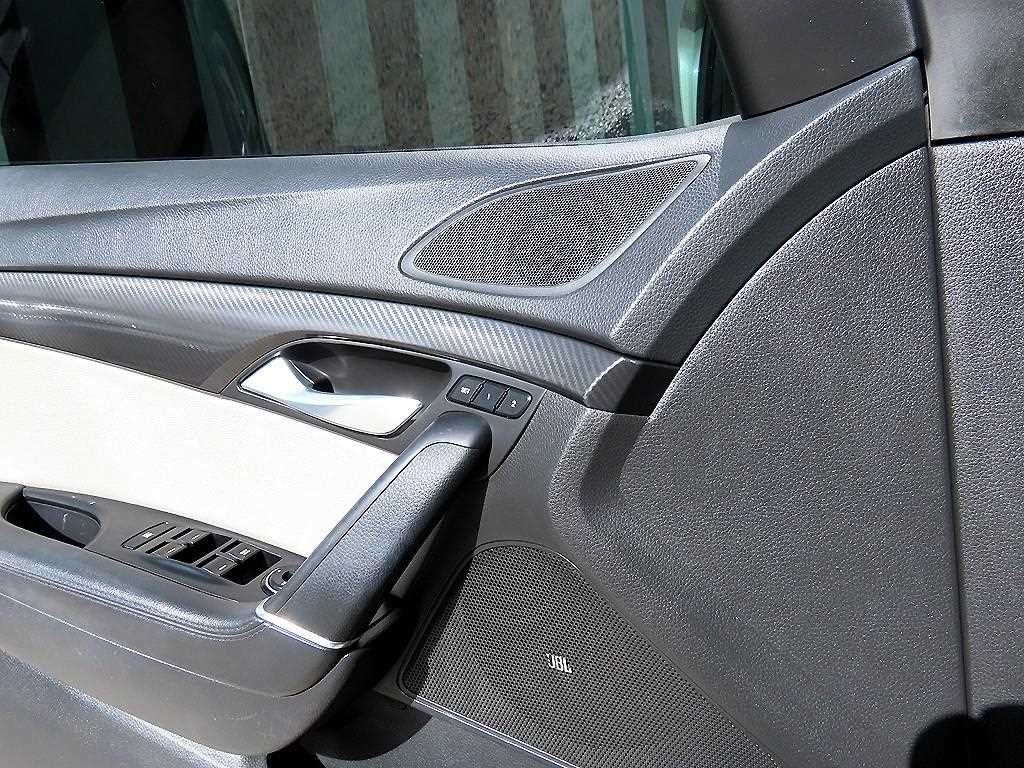 현대 i40 더뉴i40Saloon 1.7 VGT D 스펙 이미지 11
