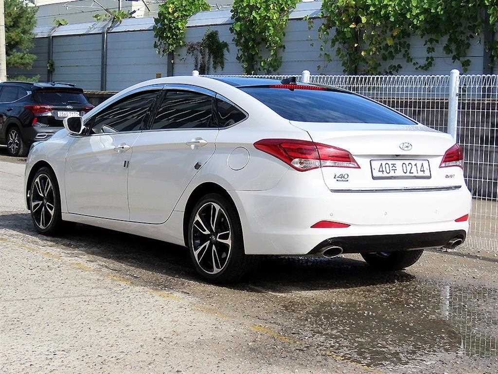 현대 i40 더뉴i40Saloon 1.7 VGT D 스펙 이미지 3