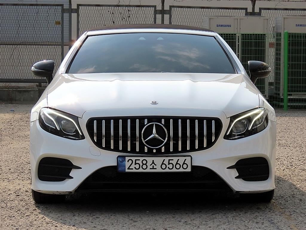 벤츠 E 클래스 E-클래스 W213 E220d 카브리올레 이미지 5