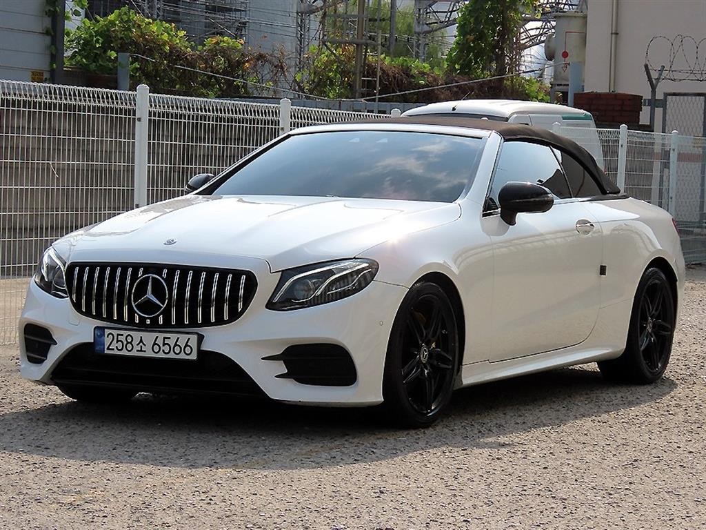 벤츠 E 클래스 E-클래스 W213 E220d 카브리올레 이미지 6