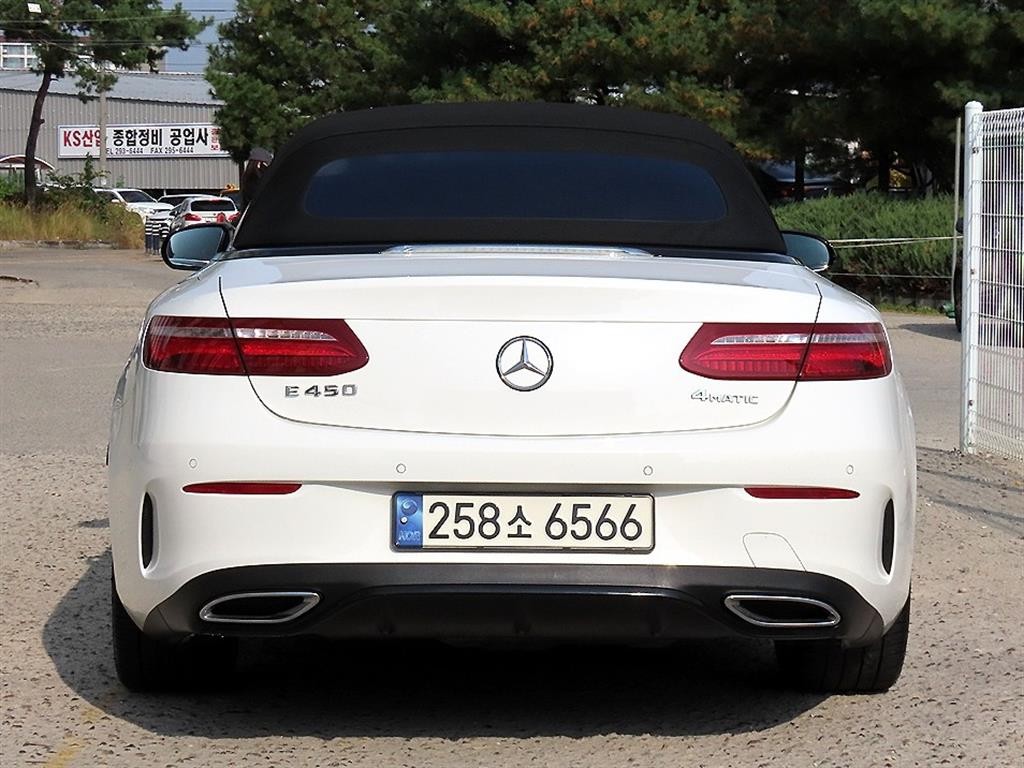 벤츠 E 클래스 E-클래스 W213 E220d 카브리올레 이미지 8