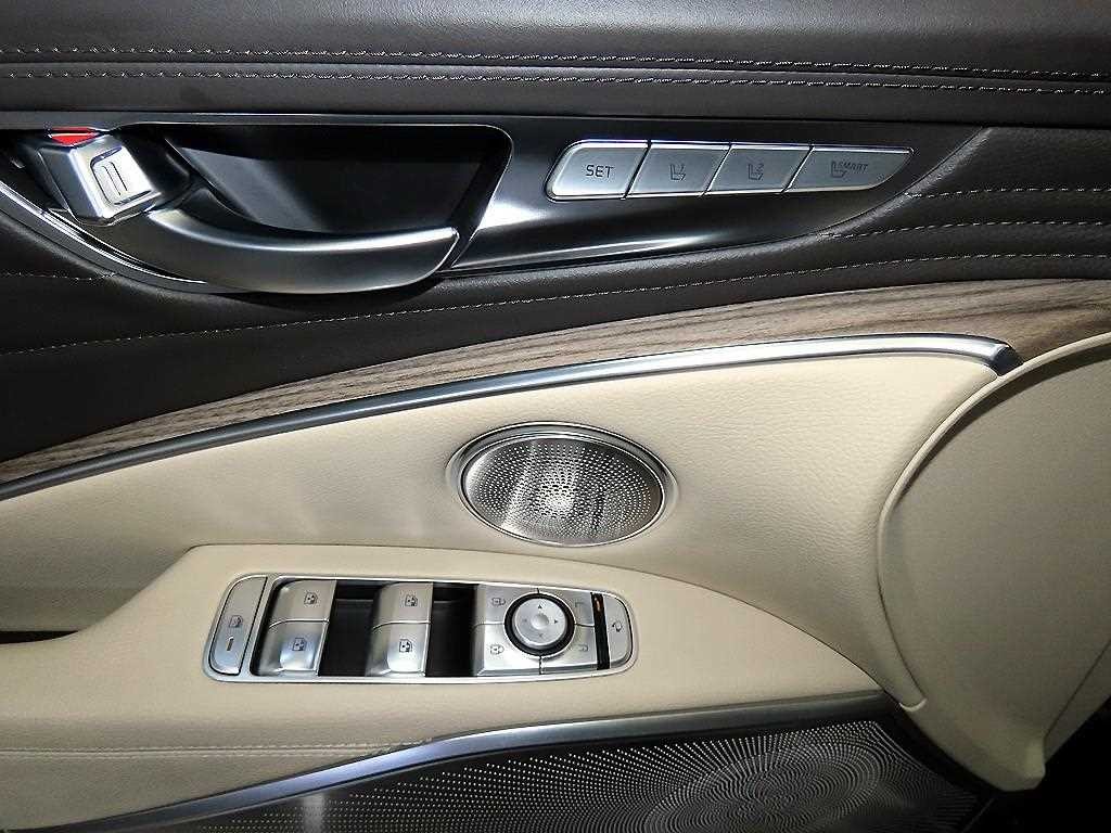 기아 K9 더 뉴 K9 2세대 3.8 GDI AWD 마스터즈 이미지 13