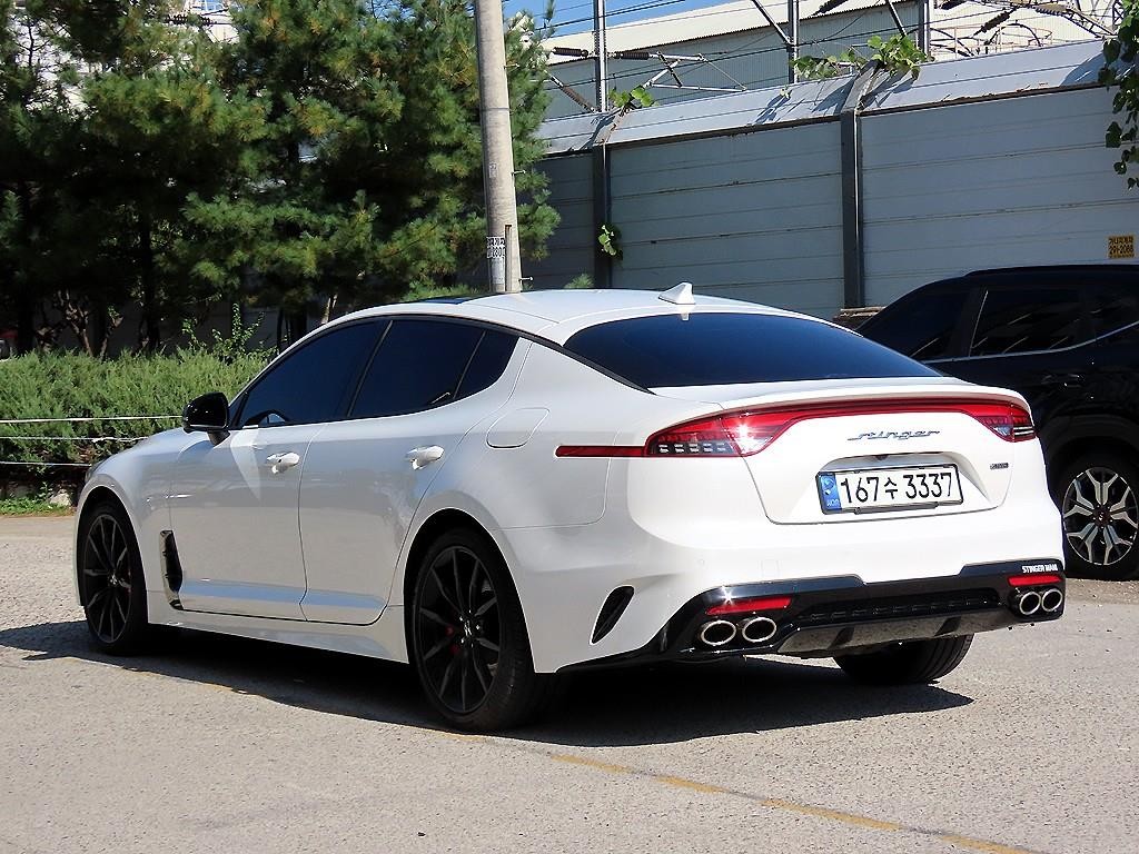 기아 스팅어 스팅어 마이스터 AWD 2.5 마스터즈 이미지 3