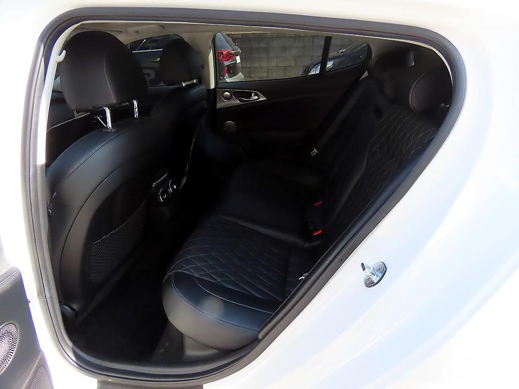 기아 스팅어 스팅어 마이스터 AWD 2.5 마스터즈 이미지 6