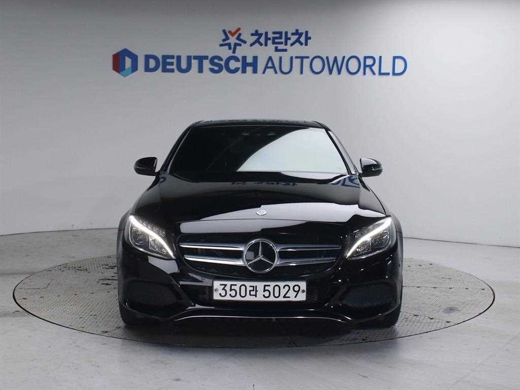 벤츠 C 클래스 C클래스 W205 C350e 이미지 1
