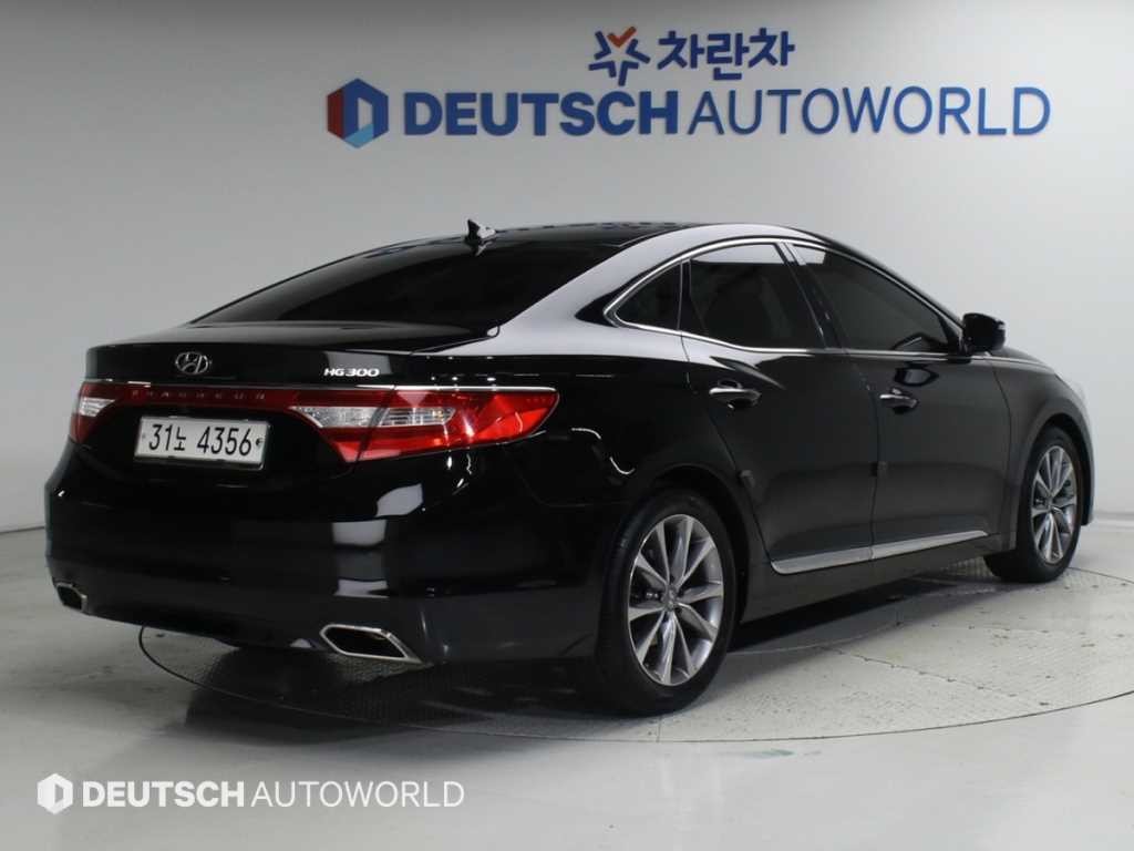 현대 그랜저 그랜저 HG HG300 PREMIUM 컬렉션 이미지 2