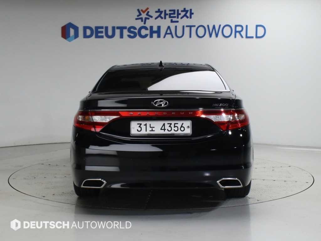현대 그랜저 그랜저 HG HG300 PREMIUM 컬렉션 이미지 4