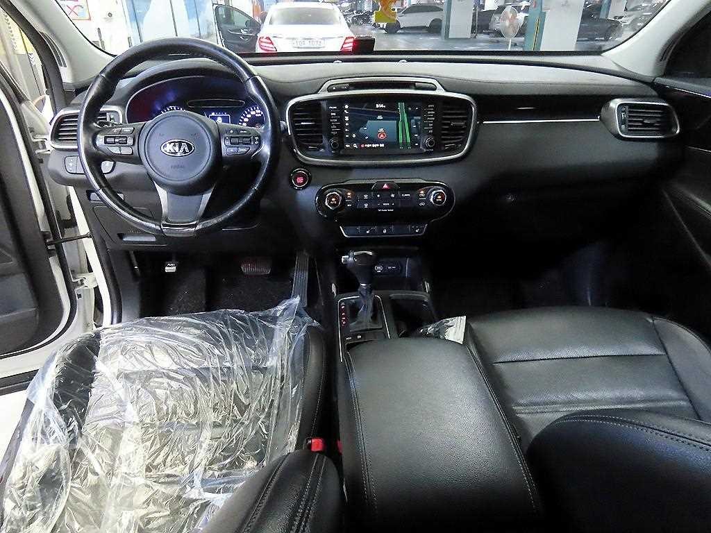 기아 쏘렌토 올 뉴 쏘렌토 디젤 2WD 2.0 럭셔리 이미지 10