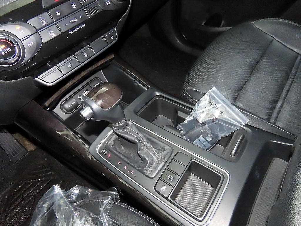 기아 쏘렌토 올 뉴 쏘렌토 디젤 2WD 2.0 럭셔리 이미지 12