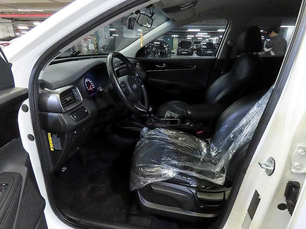 기아 쏘렌토 올 뉴 쏘렌토 디젤 2WD 2.0 럭셔리 이미지 6
