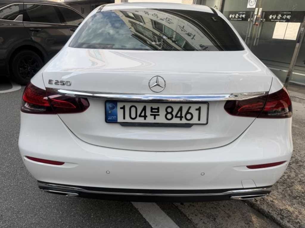 벤츠 E 클래스 E-클래스 W213 E250 익스클루시브 이미지 2