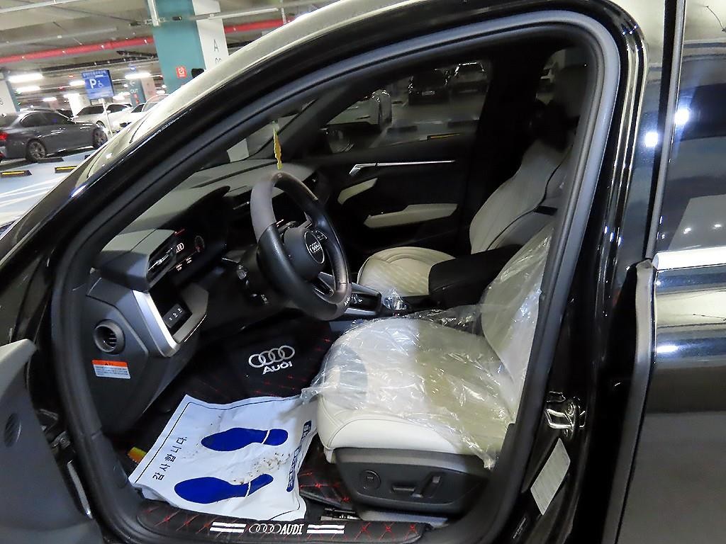 아우디 A3 A3(8Y) 40 TFSI 프리미엄 이미지 6