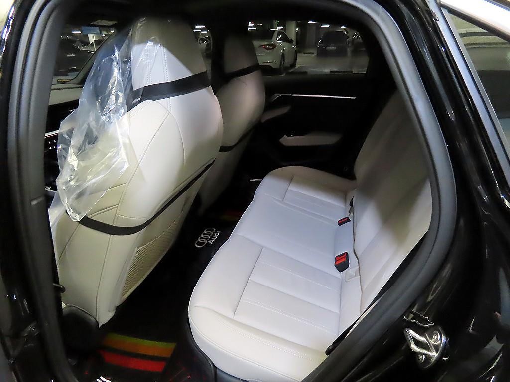 아우디 A3 A3(8Y) 40 TFSI 프리미엄 이미지 7