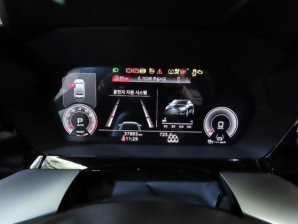 아우디 A3 A3(8Y) 40 TFSI 프리미엄 이미지 9