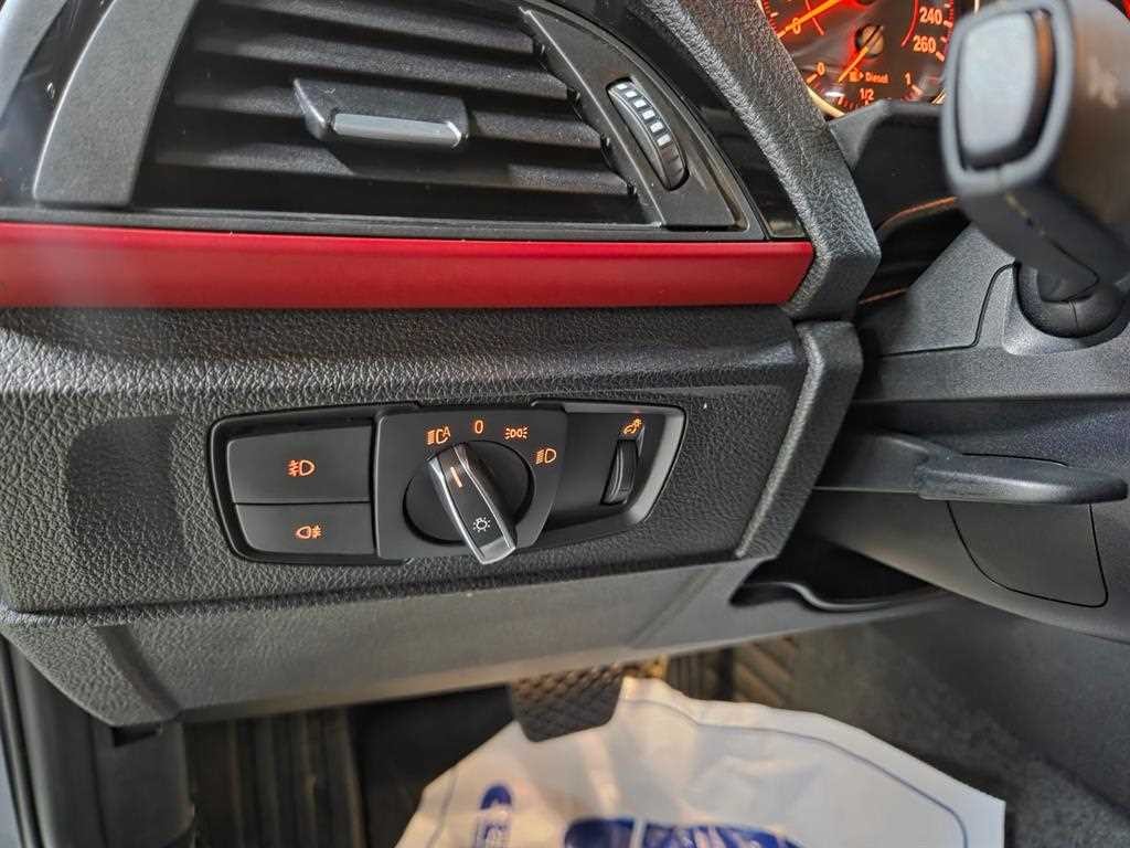 BMW 1시리즈 1시리즈 (F20) 118d 스포츠 이미지 13