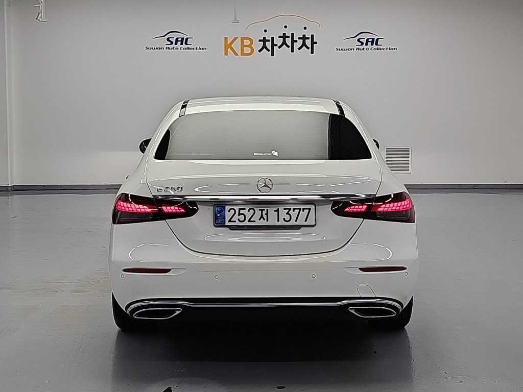 벤츠 E 클래스 E-클래스 W213 E250 익스클루시브 이미지 3