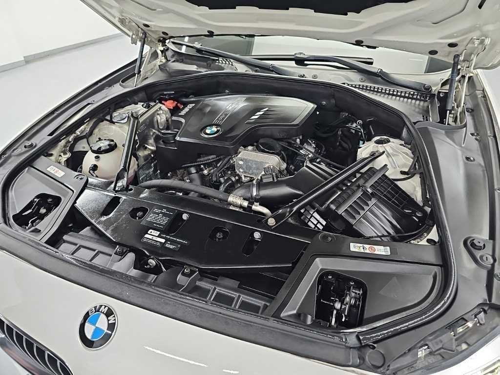 BMW 5시리즈 5시리즈 (F10) 528i 이미지 5