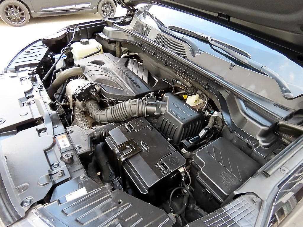KG모빌리티(쌍용) 코란도 뷰티풀코란도 2WD 디젤 1.6 딜라이트 플러스 이미지 19