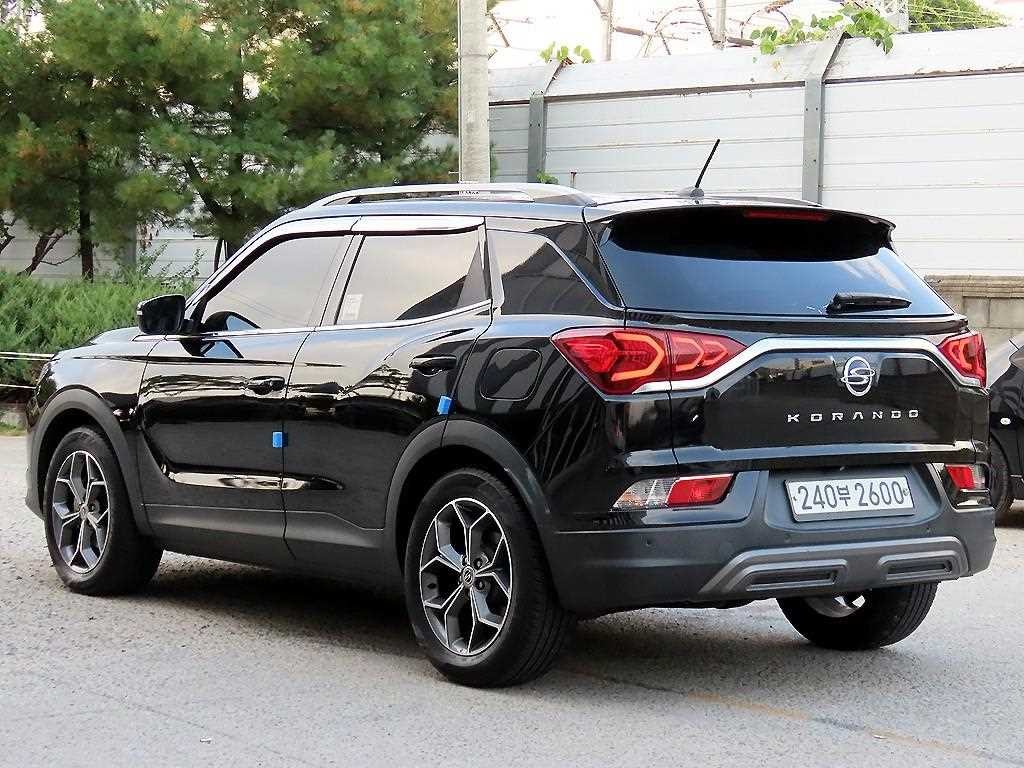 KG모빌리티(쌍용) 코란도 뷰티풀코란도 2WD 디젤 1.6 딜라이트 플러스 이미지 3