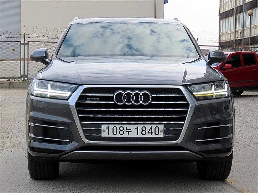 아우디 Q7 Q7 (4M) 45 TFSI 콰트로 이미지 1