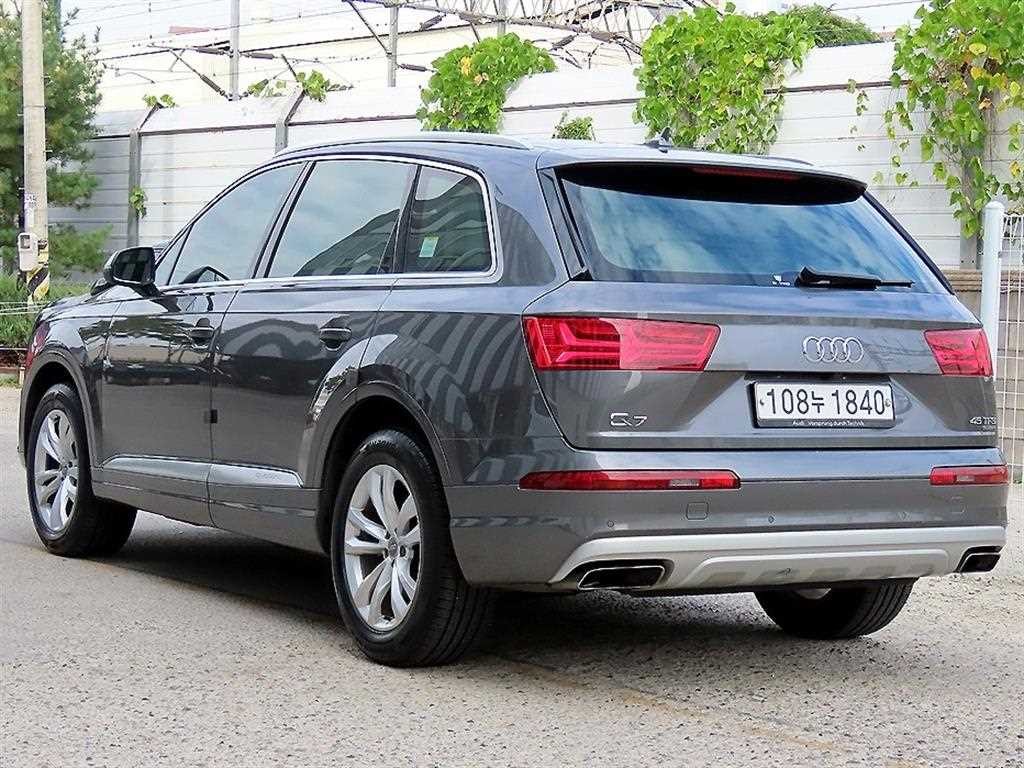 아우디 Q7 Q7 (4M) 45 TFSI 콰트로 이미지 3