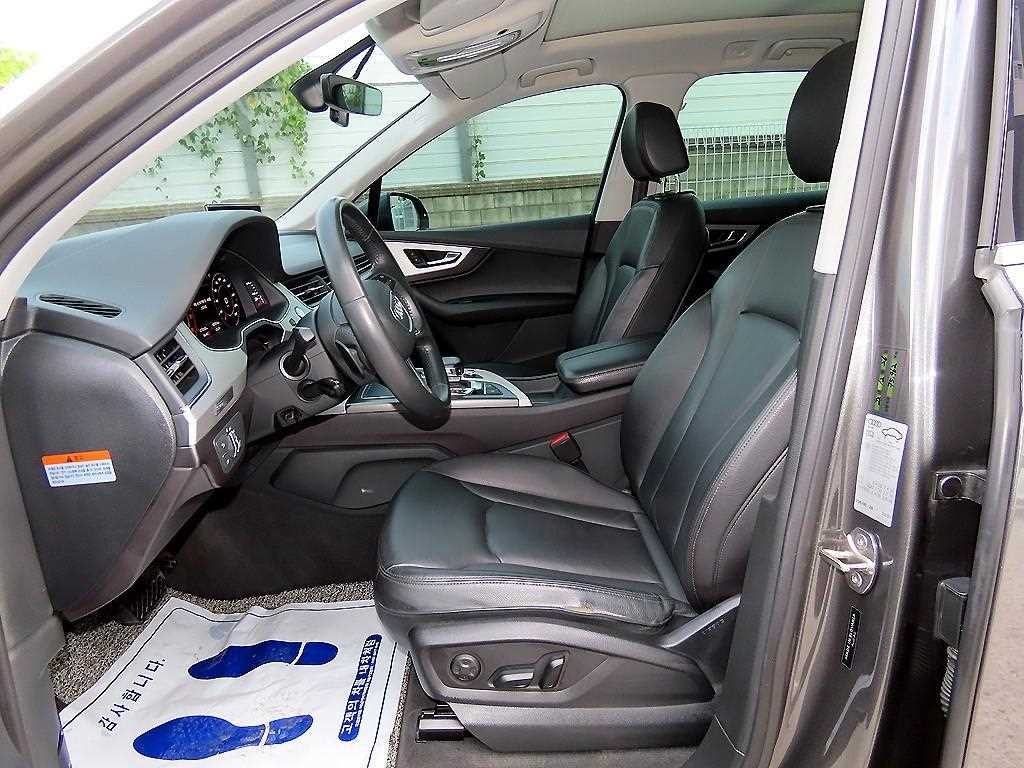 아우디 Q7 Q7 (4M) 45 TFSI 콰트로 이미지 5