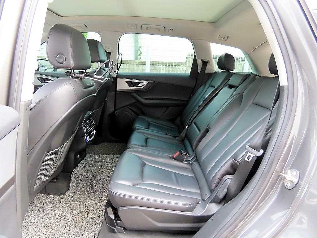 아우디 Q7 Q7 (4M) 45 TFSI 콰트로 이미지 6