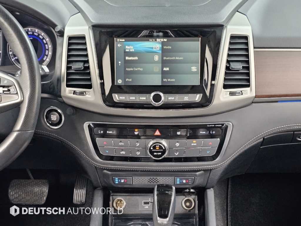KG모빌리티(쌍용) 렉스턴 G4렉스턴 디젤 2.2 4WD 럭셔리 이미지 14
